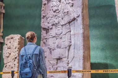 27.07.2024 Mexico City: Mexico City 'deki Ulusal Antropoloji Müzesi' nden bir eser. Tarihi ve kültürel hazine, Meksika 'nın zengin Kolombiya öncesi mirasını gözler önüne seriyor. Antropoloji, tarih
