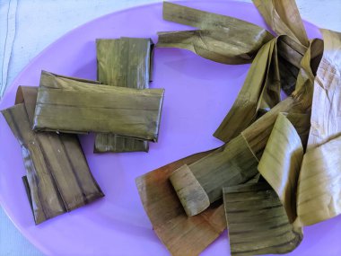 Sabah kahvaltısı olarak atıştırmalıklar.