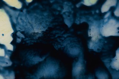 Renkli arka plan. Renk sıçraması. Soyut arkaplan rengi. Mavi akrilik boya. Soyut arkaplan. Lüks renkli akrilik boya. Dönen mürekkep.