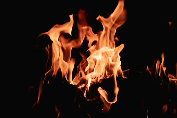 Alev alev desenli arka plan. Yangın arka plan kıvılcımları. Sancak arkaplanı için soyut alev dokusu. Ateş alev dokusu