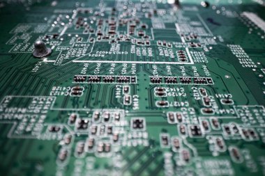 Elektronlu anakart. Elektronlu devre levhası. Elektronik devre kartı kapanıyor. Elektronik bilgisayar donanım teknolojisi. Anakart dijital arkaplan
