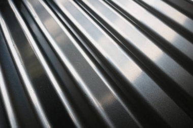 siyah metal sayfa arkaplanı.