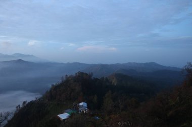 Dağlı güzel bir manzara.