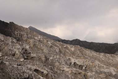 Dağların güzel manzarası