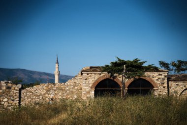  Üsküp Makedonya, 21 Temmuz 2022: Üsküp kalesinin ana camii manzarası                