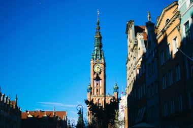 Gdansk, Polonya - 15 Ocak 2019: Gdask Kış Sokağı manzarası 