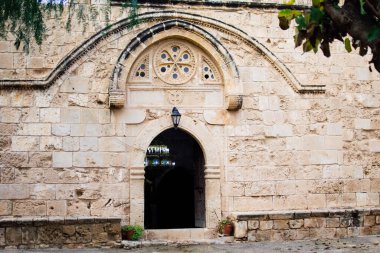 Kıbrıs Rum Kesimi 'nin Akdeniz tarzı Ayia Napa manastırı