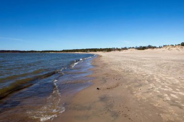 Baharda Yyteri Sahili manzarası, Pori, Finlandiya.