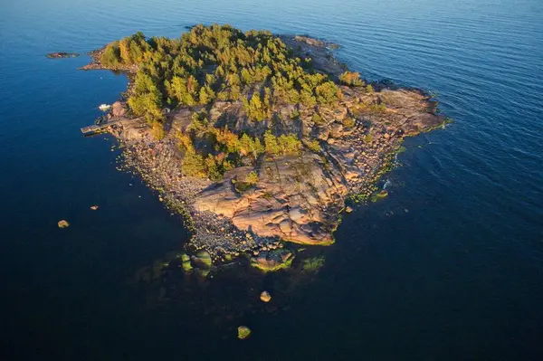 stock image Aerial view of island of Torra Lv in sunny autumn weather, Espoo, Finland.