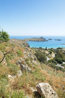 Kolymbia Kayası 'ndan manzara güneşli bahar havası, Kolymbia, Rodos, Yunanistan.