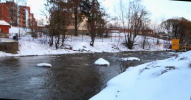 Soğuk bir günde Vanhakaupunki, Finlandiya 'da kışın hızlı çekim.
