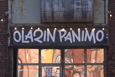 Helsinki, Finlandiya 9 Eylül. 2024: Olarin Panimo logosu. Olarin Panimo bir bira fabrikası..