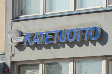 Helsinki, Finlandiya 9 Eylül. 2024: Katetuotto Oy Tili- ja markkinointitoimisto Katetuotto Oy Muhasebe ve Pazarlama Ofisi logosu. Katetuotto mali idare hizmetleriyle ilgileniyor..