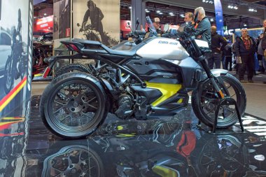 Pasila, Helsinki, Finlandiya 31 Ocak. 2025: Can-Am Pulse elektrikli motosiklet Messukeskus Helsinki 'deki MP 25 Motosiklet Fuarında sergileniyor (Fuar ve Kongre Merkezi).