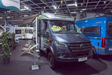 Pasila, Helsinki, Finlandiya 17 Ocak. 2025: Hymer ML-T 570 Crossover, Messukeskus Helsinki 'deki 25.).