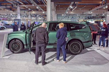 Pasila, Helsinki, Finlandiya 14 Mart. 2025: Hyundai Ioniq 9 AWD Performans Fırlatma Sürüm elektrikli otomobil AUTO 25 ve Messukeskus Helsinki Mobilite Show.