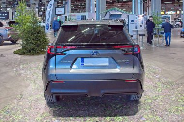 Pasila, Helsinki, Finlandiya 14 Mart. 2025: AUTO 25 'te Subaru Solterra elektrikli araba ve Messukeskus Helsinki' de Mobilite Şovu.