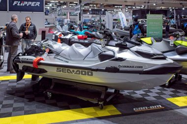 Pasila, Helsinki, Finlandiya 12 Şubat. 2025: Vene 'de Sea Doo GTX şahsi su aracı 2025' te Messukeskus Helsinki 'de sergileniyor.