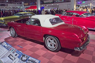 Pasila, Helsinki, Finlandiya, 4 Nisan. 2025: Ford Thunderbird 