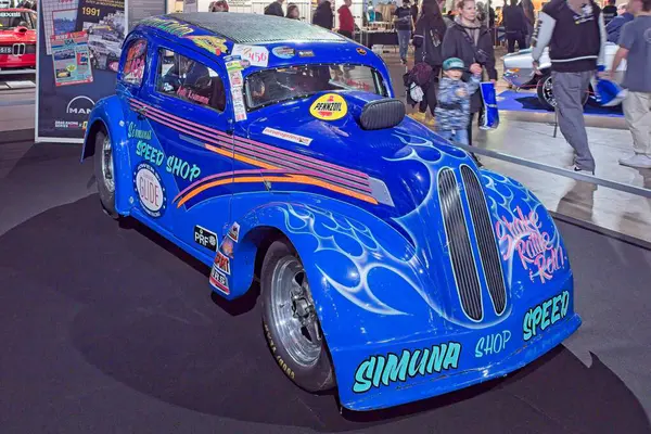 Pasila, Helsinki, Finlandiya, 4 Nisan. 2025: Ford Anglia (1948) Orijinal Amerikan Araba Fuarı ACS25 sergisi Helsinki Messukeskus Fuar ve Kongre Merkezi.