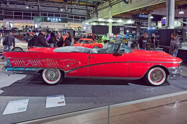 Pasila, Helsinki, Finlandiya, 4 Nisan. 2025: Buick Limited Avo (1958) Orijinal Amerikan Otomobil Fuarı ACS25 Helsinki Messukeskus Fuar ve Kongre Merkezi 'nde sergilenmektedir..
