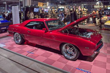 Pasila, Helsinki, Finlandiya, 4 Nisan. 2025: Chevrolet Camaro SS (1969) Orijinal Amerikan Araba Fuarı ACS25 Helsinki Messukeskus Fuar ve Kongre Merkezi 'nde.