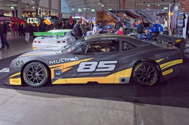 Pasila, Helsinki, Finlandiya, 4 Nisan. 2025: Chevrolet Camaro V8 Thunder (2013) Orijinal Amerikan Araba Fuarı ACS25 Helsinki Messukeskus Fuarı ve Kongre Merkezi 'nde sergilenmektedir..