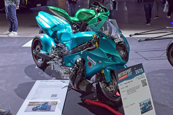 Pasila, Helsinki, Finlandiya, 4 Nisan. 2025: Suzuki GSXR 1000 (2003) motorsiklet Orijinal American Car Show ACS25 Helsinki Messukeskus Fuar ve Kongre Merkezi 'nde.