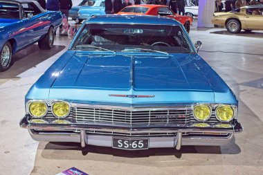 Pasila, Helsinki, Finlandiya, 4 Nisan. 2025: Chevrolet Impala SS (1965) Orijinal Amerikan Araba Fuarı ACS25 Helsinki Messukeskus Fuar ve Kongre Merkezi 'nde.