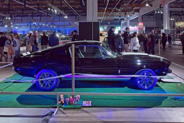 Pasila, Helsinki, Finlandiya, 4 Nisan. 2025: Ford Mustang Fastback (1967) Orijinal Amerikan Araba Fuarı ACS25 Helsinki Messukeskus Fuar ve Kongre Merkezi 'nde sergilendi.