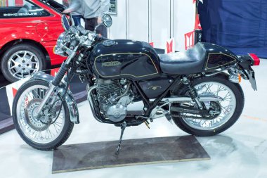 Lahti, Finlandiya, 3 Mayıs. 2025: Honda GB500TT (1990), Lahti Sergi ve Kongre Merkezi Klasik Motor Fuarında motosiklet.