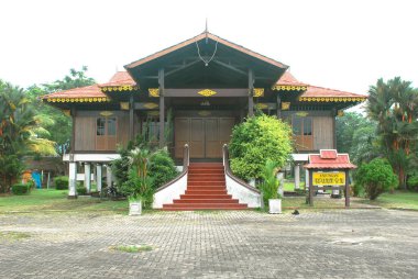 Geleneksel Riau Adası Evi