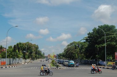 Jalan Gajah Mada ve Diponegoro kavşağı, Pekanbaru Şehri, 2008, Pekanbaru Şehri, Riau, 4 Haziran 2007