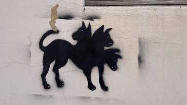 Üç başlı Cerberus 'un duvar resmi. Siyah beyaz.