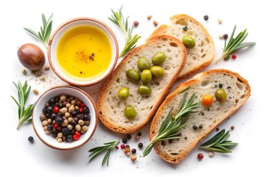 Taze pişmiş ekmek, zeytin ve Beyaz Arkaplanda Baharatlar