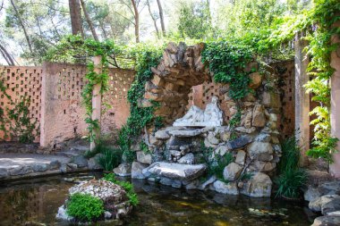 Neoklasik tarihi bahçe Parc del Laberint d 'Horta, Barselona, İspanya, Sürdürülebilirlik, çevreyi koruma, biyolojik çeşitliliği koruma