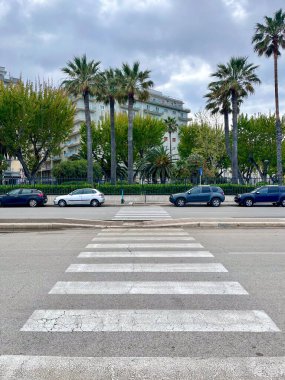 Büyükşehir Bari, İtalya, sokaklar, kamu binaları, mimari, Apulia bölgesi, Adriyatik denizi, güney İtalya, merkez, Palazzo del Governo