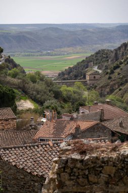 Antik kalenin eski şehrinin manzarası