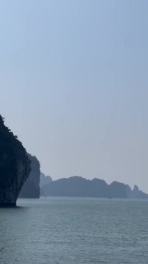 Ha long Bay Vietnam Asya