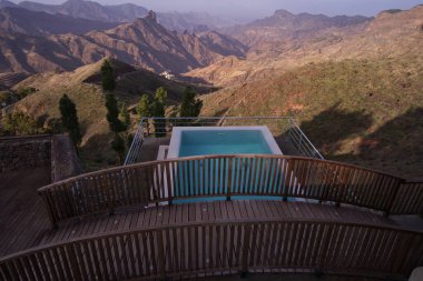 Dağların güzel manzarası