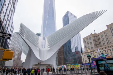 New York Şehri - Haziran 2018: Manhattan 'daki Dünya Ticaret Merkezi ve Ticaret Merkezi