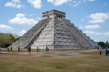 Chichen itza Maya Tapınağı