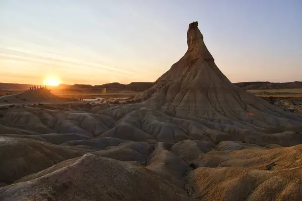 Dağlarda güzel bir gün batımı