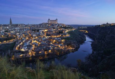 Toledo şehrinin manzarası, İspanya.