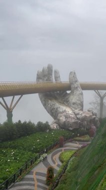 Danang 'ın büyük eli.