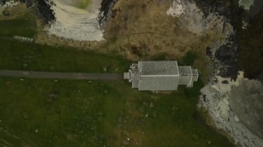 İsrail 'in kuzeyindeki eski ölü denizin kalıntıları.