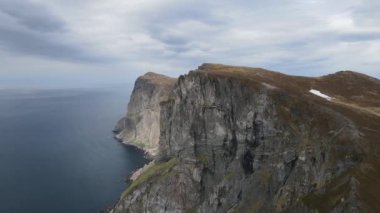 Norveç, Lofoten Adaları 'nın güzel manzarası