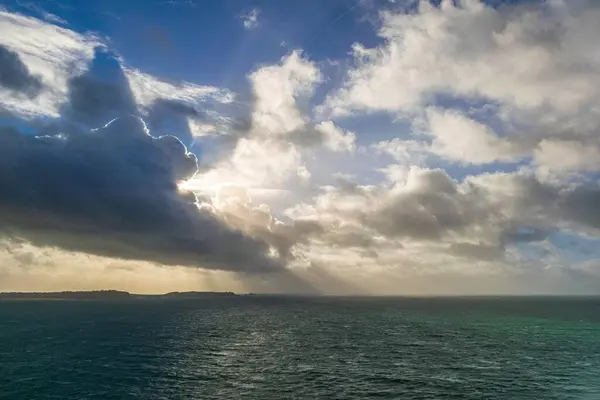 Güzel deniz manzarası