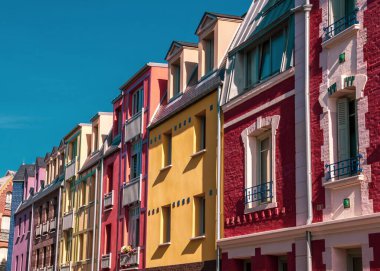 Treport Fransa 'da renkli evler