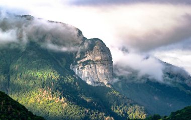 Dağlardaki güzel manzara, Fransız Alpleri, Haute-Savoie